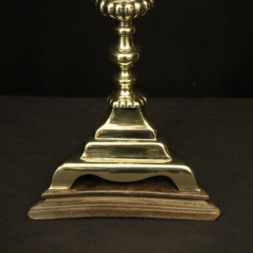 ENGLISH PAIR OF BRASS ANTIQUE TABLE LAMPS - ADDITIONAL PHOTO 2