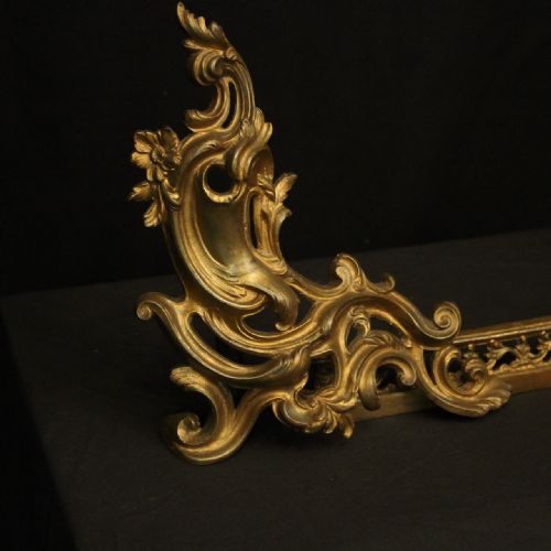 FRENCH 19TH CENTURY GILDED BRONZE EXTENDABLE FIRE FENDER - ADDITIONAL PHOTO 5