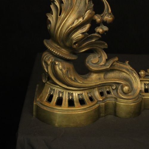 FRENCH 19TH CENTURY GILDED BRONZE EXTENDABLE FIRE FENDER - ADDITIONAL PHOTO 6