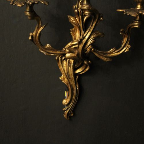 FRENCH PAIR OF GILDED BRONZE ANTIQUE WALL LIGHTS - ADDITIONAL PHOTO 7