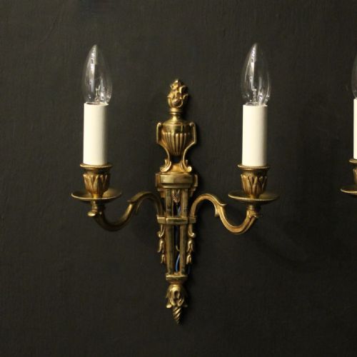 FRENCH PAIR OF GILDED ANTIQUE WALL LIGHTS - ADDITIONAL PHOTO 1