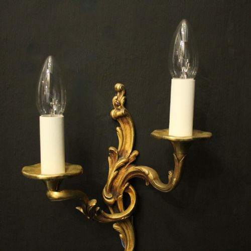 FRENCH PAIR OF GILDED BRONZE ANTIQUE WALL LIGHTS - ADDITIONAL PHOTO 2