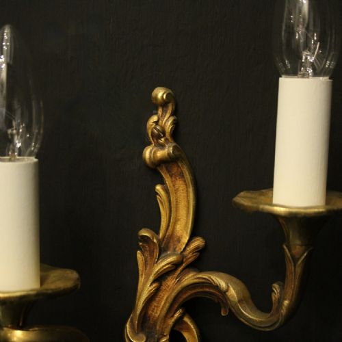 FRENCH PAIR OF GILDED BRONZE ANTIQUE WALL LIGHTS - ADDITIONAL PHOTO 3