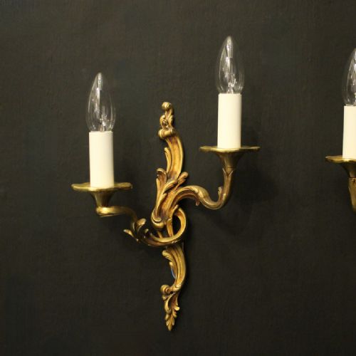 FRENCH PAIR OF GILDED BRONZE ANTIQUE WALL LIGHTS - ADDITIONAL PHOTO 4