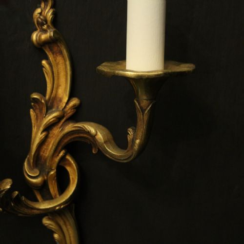 FRENCH PAIR OF GILDED BRONZE ANTIQUE WALL LIGHTS - ADDITIONAL PHOTO 6
