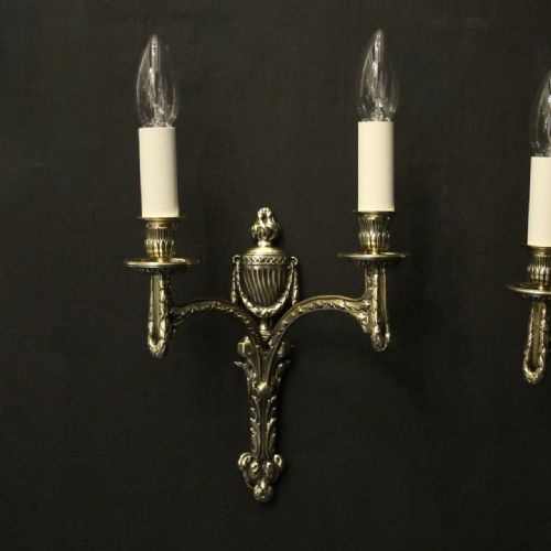 FRENCH PAIR OF BRASS TWIN ARM ANTIQUE WALL LIGHTS - ADDITIONAL PHOTO 4