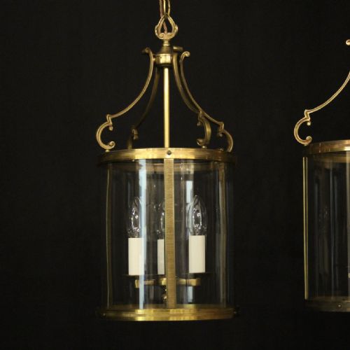 FRENCH PAIR OF CONVEX TRIPLE LIGHT ANTIQUE LANTERNS - ADDITIONAL PHOTO 1