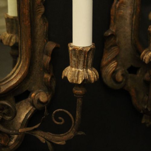FLORENTINE PAIR OF GILTWOOD TWIN ARM ANTIQUE GIRANDOLES - ADDITIONAL PHOTO 6