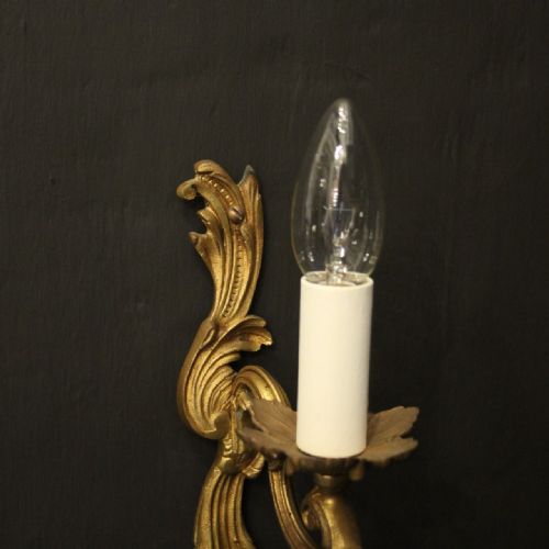 FRENCH PAIR OF GILDED SINGLE ARM WALL LIGHTS - ADDITIONAL PHOTO 4