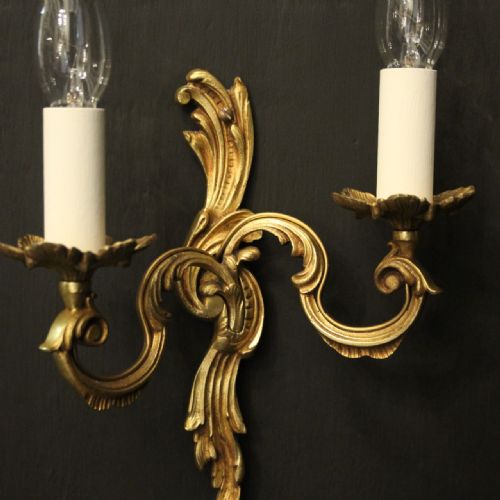FRENCH PAIR OF GILDED TWIN ARM ANTIQUE WALL LIGHTS - ADDITIONAL PHOTO 1