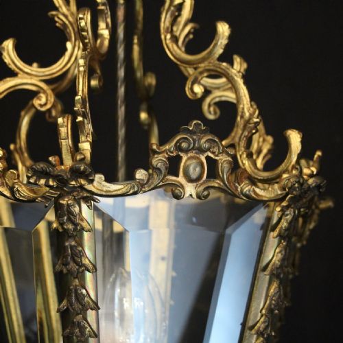 FRENCH GILDED BRONZE TRIPLE LIGHT ANTIQUE HALL LANTERN - ADDITIONAL PHOTO 4