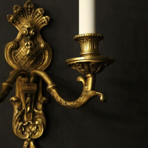 FRENCH PAIR OF GILDED BRONZE ANTIQUE WALL SCONCES - ADDITIONAL PHOTO 3