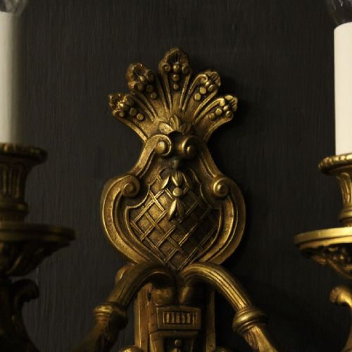 FRENCH PAIR OF GILDED BRONZE ANTIQUE WALL SCONCES - ADDITIONAL PHOTO 7