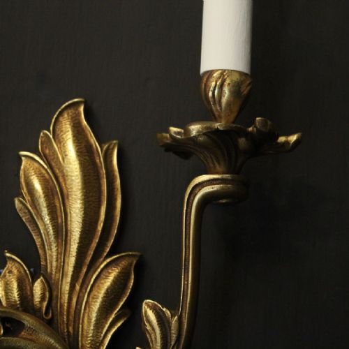 FRENCH PAIR OF GILDED BRONZE ANTIQUE WALL LIGHTS - ADDITIONAL PHOTO 1