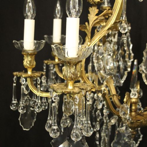 FRENCH GILDED BRONZE CRYSTAL 8 LIGHT ANTIQUE CHANDELIER - ADDITIONAL PHOTO 4