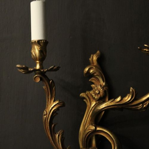 FRENCH PAIR OF GILDED BRONZE WALL LIGHTS - ADDITIONAL PHOTO 4