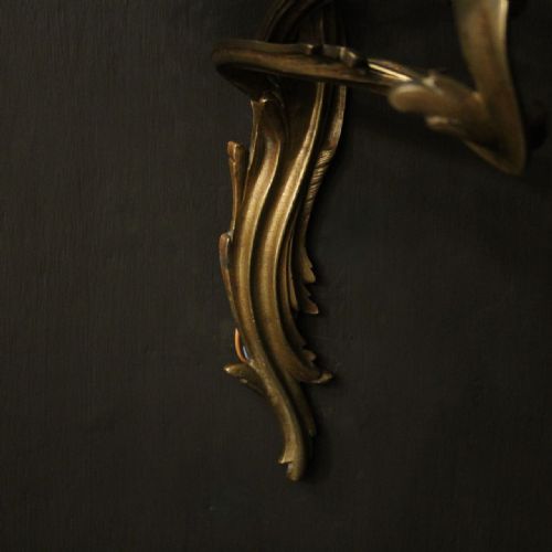 FRENCH PAIR OF BRONZE ANTIQUE WALL SCONCES - ADDITIONAL PHOTO 6
