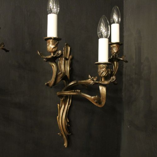 FRENCH PAIR OF BRONZE ANTIQUE WALL SCONCES - ADDITIONAL PHOTO 8