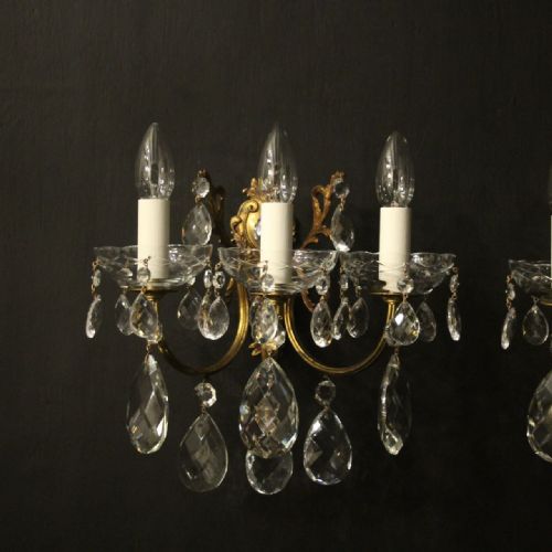 FRENCH PAIR OF GILDED TRIPLE ARM WALL LIGHTS - ADDITIONAL PHOTO 1