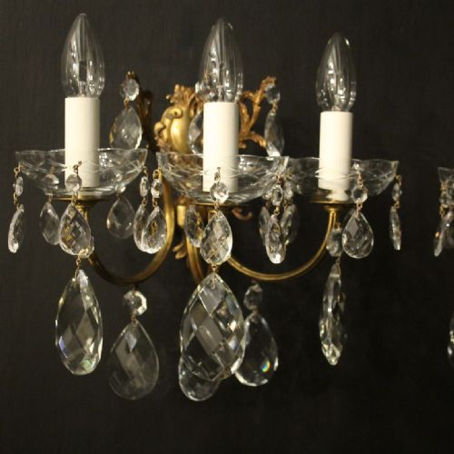 FRENCH PAIR OF GILDED TRIPLE ARM WALL LIGHTS - ADDITIONAL PHOTO 5