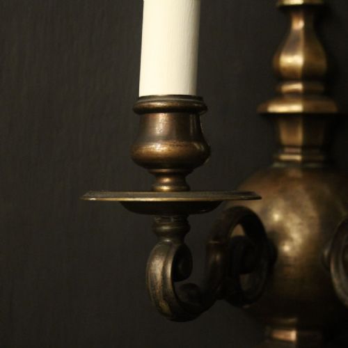 ENGLISH PAIR OF BRONZE TRIPLE ARM ANTIQUE WALL LIGHTS - ADDITIONAL PHOTO 7