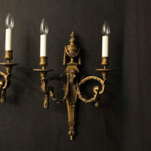 FRENCH PAIR OF GILDED BRONZE ANTIQUE WALL SCONCES - ADDITIONAL PHOTO 1