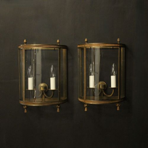 french pair of gilded convex half lanterns - CATEGORY: ANTIQUE LIGHTING - DATED 1920