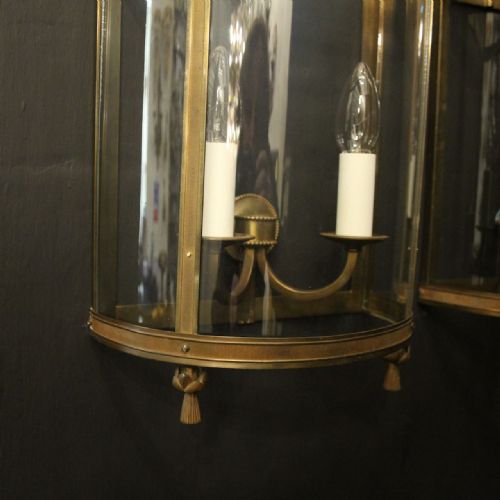 FRENCH PAIR OF GILDED CONVEX HALF LANTERNS - ADDITIONAL PHOTO 3
