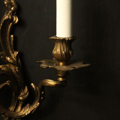 FRENCH PAIR OF GILDED BRASS WALL LIGHTS - ADDITIONAL PHOTO 4