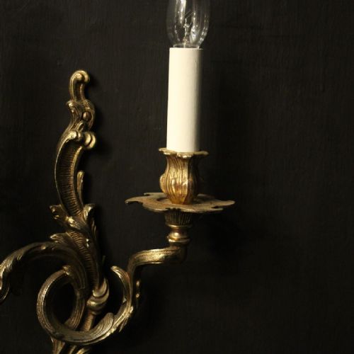 FRENCH PAIR OF GILDED BRASS WALL LIGHTS - ADDITIONAL PHOTO 6