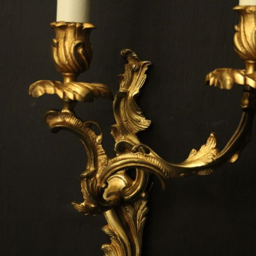 FRENCH PAIR OF GILDED BRONZE ANTIQUE WALL LIGHTS - ADDITIONAL PHOTO 5