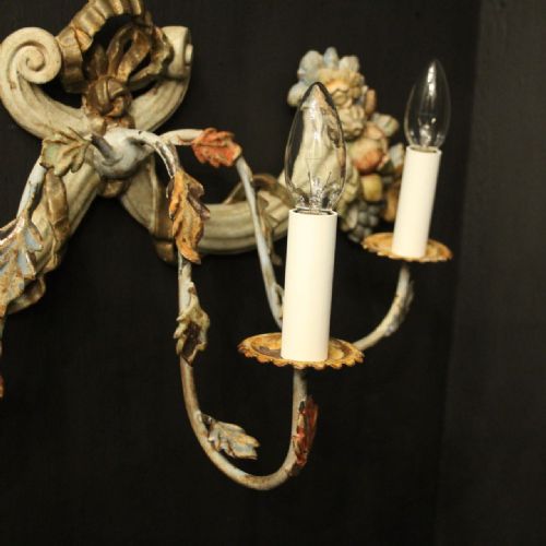 ITALIAN WOODEN POLYCHROME SINGLE ANTIQUE WALL LIGHT - ADDITIONAL PHOTO 2