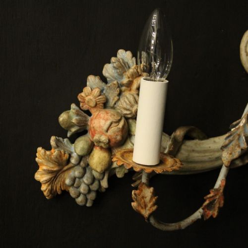 ITALIAN WOODEN POLYCHROME SINGLE ANTIQUE WALL LIGHT - ADDITIONAL PHOTO 3