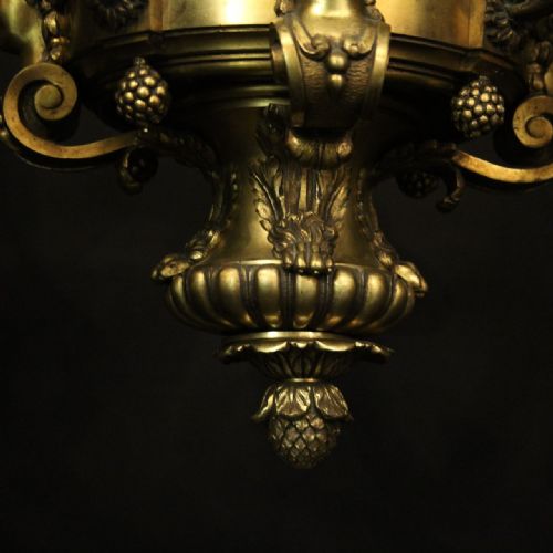 FRENCH GILDED BRONZE 8 LIGHT ANTIQUE CHANDELIER - ADDITIONAL PHOTO 4