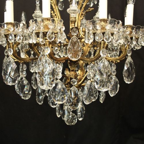 FRENCH PAIR OF GILDED BRONZE CRYSTAL 11 LIGHT ANTIQUE CHANDELIERS - ADDITIONAL PHOTO 3