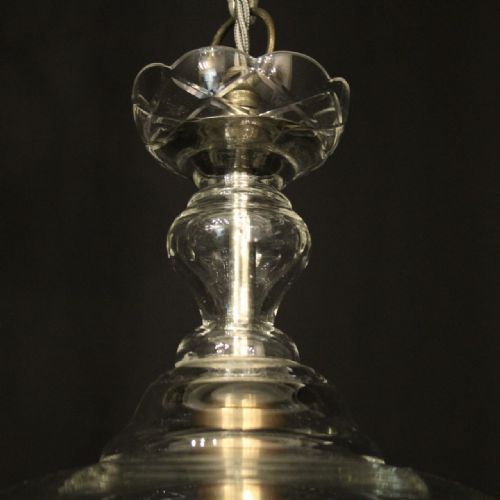 ENGLISH PAIR OF ANTIQUE CRYSTAL BAG CHANDELIERS - ADDITIONAL PHOTO 3