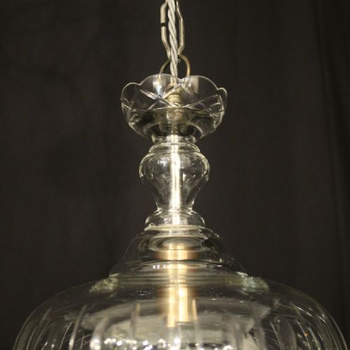 ENGLISH PAIR OF ANTIQUE CRYSTAL BAG CHANDELIERS - ADDITIONAL PHOTO 4