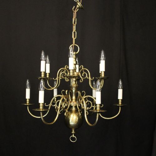 ENGLISH BRASS 12 LIGHT TIERED ANTIQUE CHANDELIER - ADDITIONAL PHOTO 5