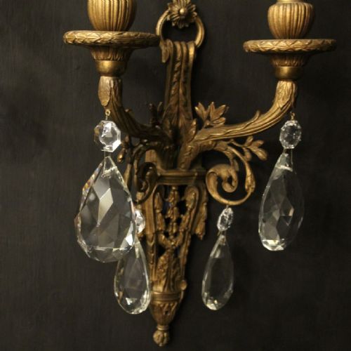 FRENCH PAIR OF GILDED BRONZE ANTIQUE WALL LIGHTS - ADDITIONAL PHOTO 6