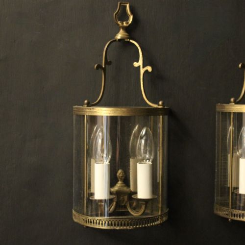 FRENCH PAIR OF GILDED CONVEX HALF LANTERNS - ADDITIONAL PHOTO 1