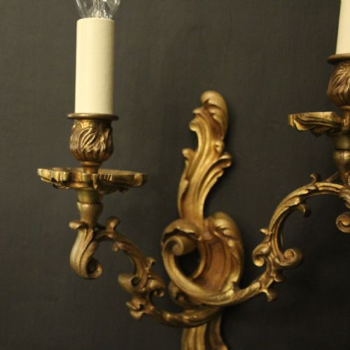 FRENCH PAIR OF GILDED BRONZE ANTIQUE WALL LIGHTS - ADDITIONAL PHOTO 6