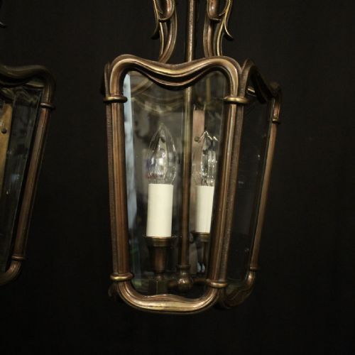 FRENCH PAIR BRONZE TWIN LIGHT ANTIQUE LANTERNS - ADDITIONAL PHOTO 2