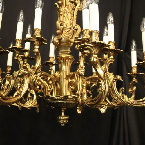 FRENCH LARGE GILDED BRONZE 16 LIGHT CHANDELIER - ADDITIONAL PHOTO 3
