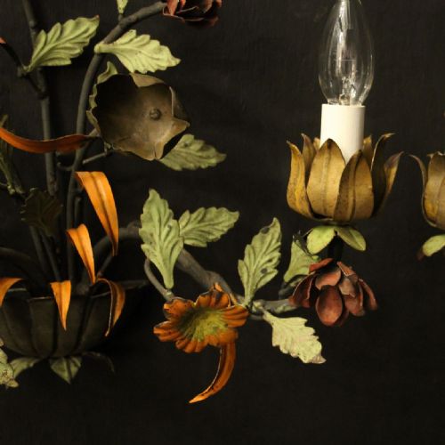 FRENCH PAIR OF TOLEWARE FLORAL WALL LIGHTS - ADDITIONAL PHOTO 4