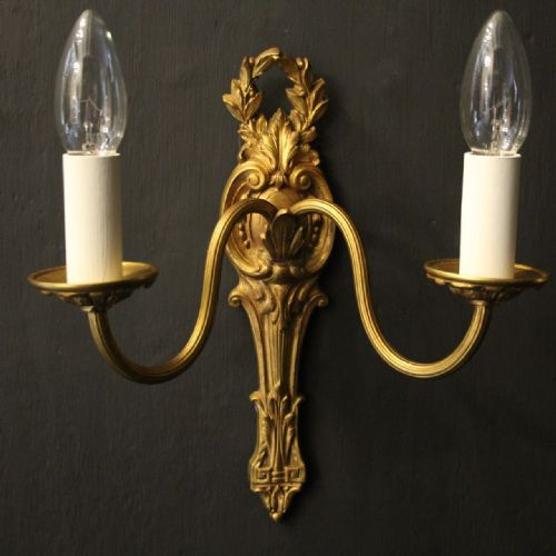 FRENCH PAIR OF GILDED BRONZE ANTIQUE WALL LIGHTS - ADDITIONAL PHOTO 2