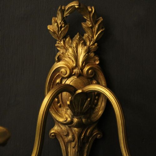 FRENCH PAIR OF GILDED BRONZE ANTIQUE WALL LIGHTS - ADDITIONAL PHOTO 4