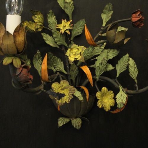 FRENCH PAIR OF TOLEWARE FLORAL WALL LIGHTS - ADDITIONAL PHOTO 4