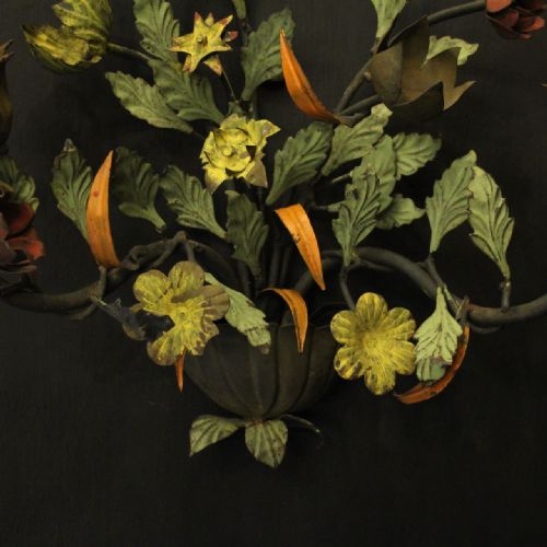 FRENCH PAIR OF TOLEWARE FLORAL WALL LIGHTS - ADDITIONAL PHOTO 8