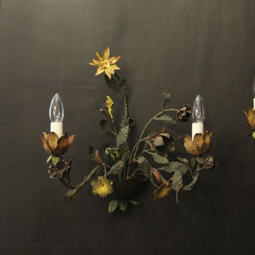 FRENCH PAIR OF TOLEWARE FLORAL WALL LIGHTS - ADDITIONAL PHOTO 1