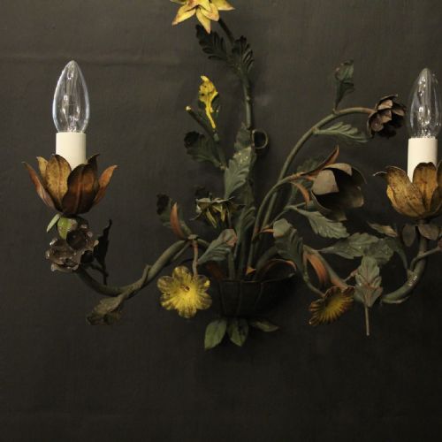 FRENCH PAIR OF TOLEWARE FLORAL WALL LIGHTS - ADDITIONAL PHOTO 7